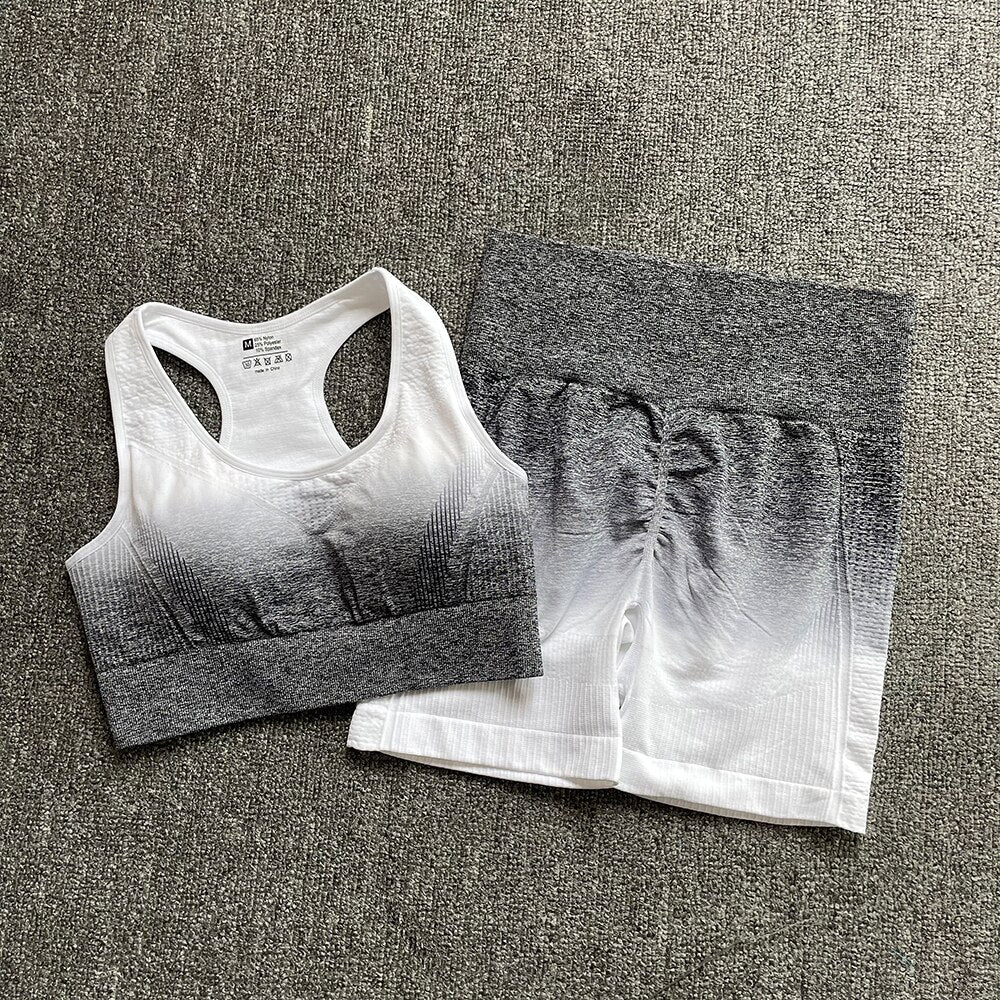 Conjunto deportivo Massu - Klouss - Chile - Mujer - Conjunto Deportivo - Calzas, Leggins, Polera deportiva, Ropa deportiva, Yoga