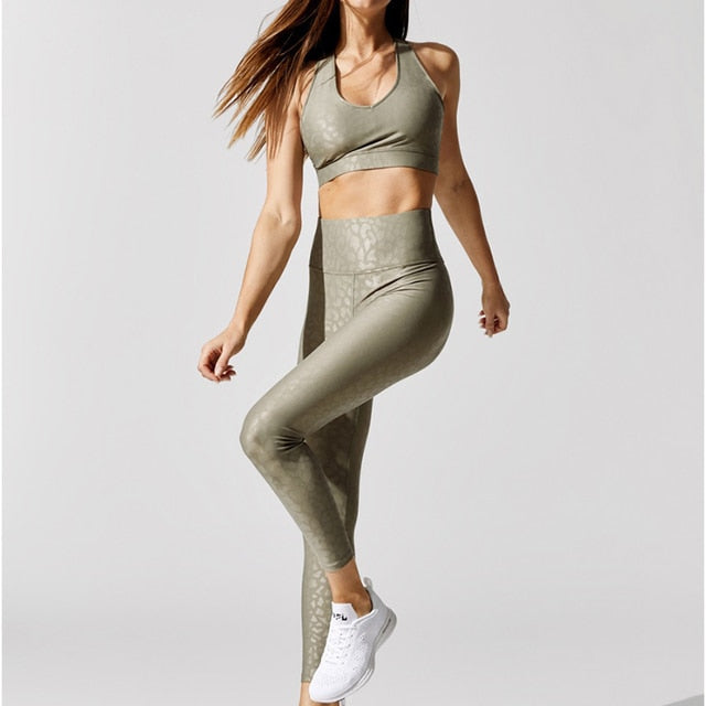 Conjunto Deportivo Switzer - Klouss - Chile - Mujer - Conjunto Deportivo - Calzas, Leggins, Peto, Ropa deportiva, sujetador